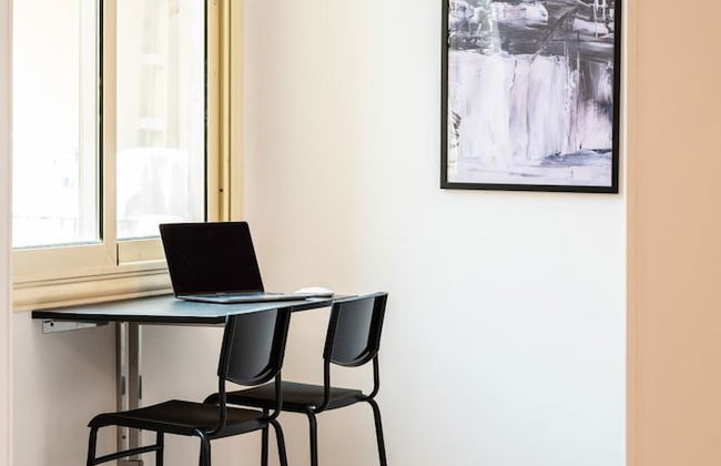 Distinct & Decent 2 BDR Apt. Steps From Nightlife and Airport - Foto 28