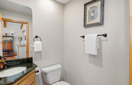 Hot Tub Fire Pit Game Room Amazing Deck Views Sky Canyon Lodge by AvantStay - Foto 58