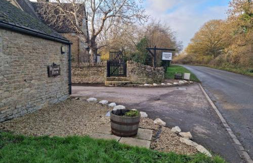 Flamingos Nest Oxford Countryside Apartment Oxford - Bicester Village - Blenheim Palace - WiFi- Free Parking - Foto 33