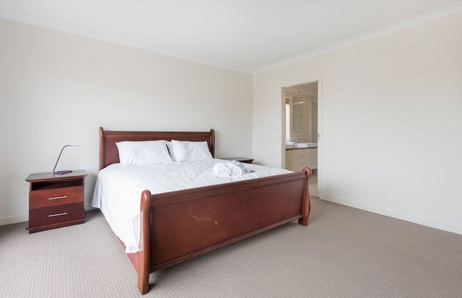 5br Luxury House 20 Min To Cbd Spacious Living - Foto 2