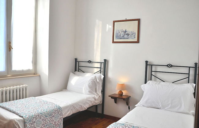 Villa Montecasciano - 8 Sleeps Private Garden - Foto 43