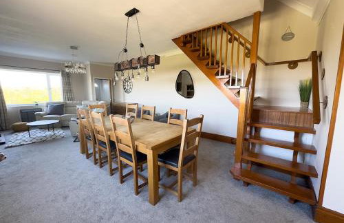 Spacious 4-Bed Lake District Getaway for Groups - Foto 27