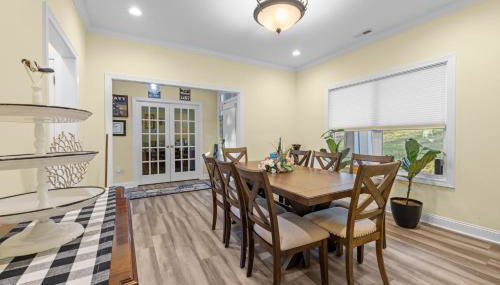 Luxury Lakefront Getaway Near Atlanta and Perfect for FIFA Visitors - Photo 5
