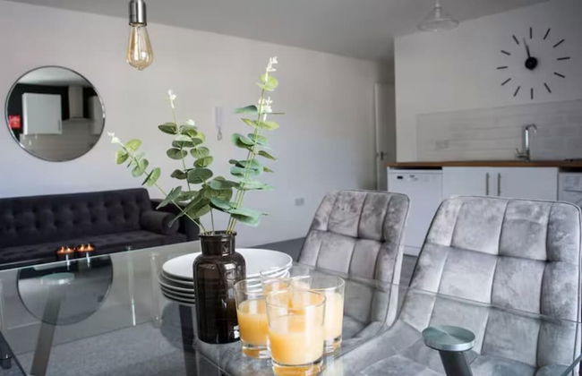 2 Bedroom Heron Apt Leamington Spa - Foto 15