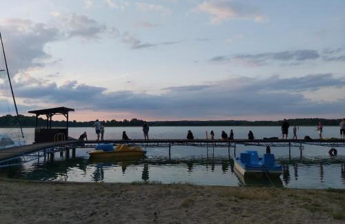 Leśne Zacisze Kretowiny 88 nad jeziorem Narie z własnymi pomostami apartamenty sezonowe lato - Foto 1