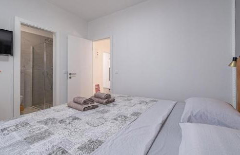 5 Bedroom Nice Home In Vidulini - Photo 35