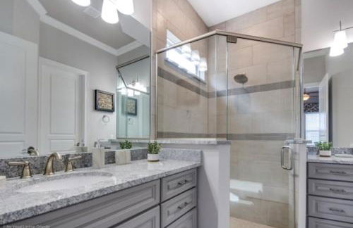 Space For18 Guest Reunion Resort 7 Bed 7.5 Bath 7 Bedroom Villa - Foto 16