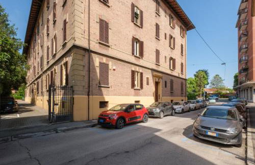 Brand New !!! Ancient BOLOGNA Centrale LIBERTY Style Completely RENOVATED 2025 - Photo 32