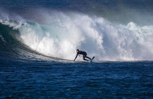 Short Walk to the Beach - 2 Guests - Free Parking - Foto 10