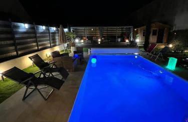 Maison avec piscine chauffée jacuzzi a1 heure paris 10 mn du centre ville - Photo 1