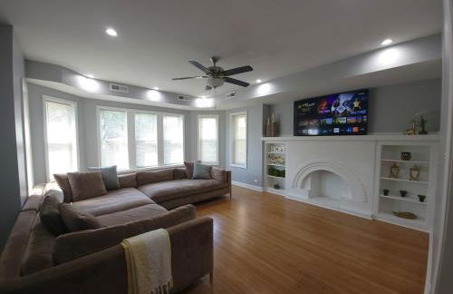 Beautiful Big 3 bedroom Quiet Apt near downtown - Foto 37