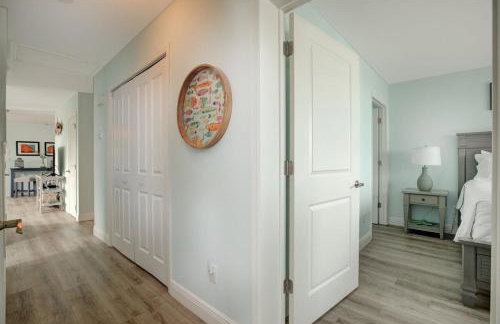 Seas the Day - Spacious Waterfront Pool Home, 50` Dock! - Foto 27