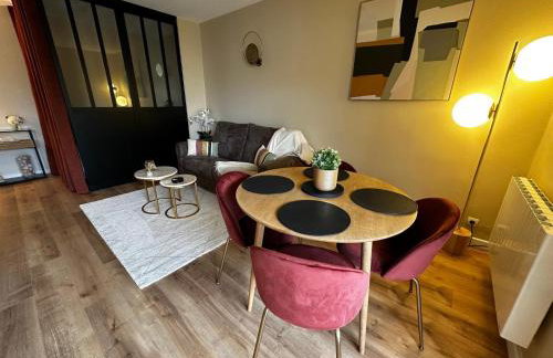 LE MONET studio proche Bordeaux avec balcon wifi & place de parking privé prox tram et Aéroport - Foto 9