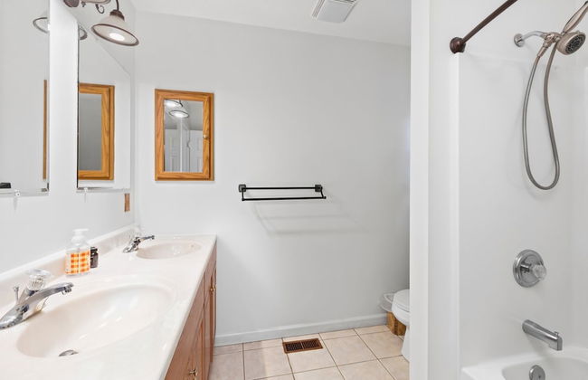 Smoky Mountain Mecca by Avantstay Mountain Views - Foto 11