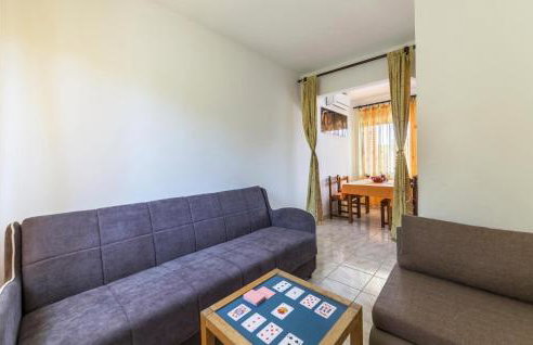 Stunning Apartment In Marcana - Foto 9