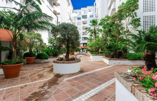 by RIVA - Spectacular Studio in Medina Garden of Puerto Banus - Foto 12