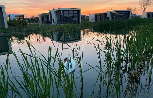 Holiday Home With Motorboat - Photo 8