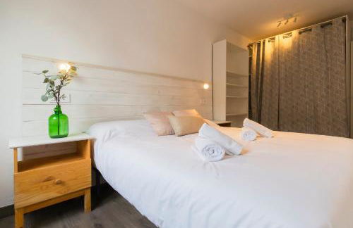 AkomodaT en apartamento luminoso junto al paseo de la ría - Foto 28