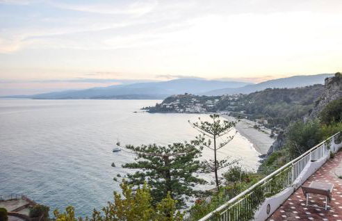 Amazing Home In Staletti With Wifi - Foto 28