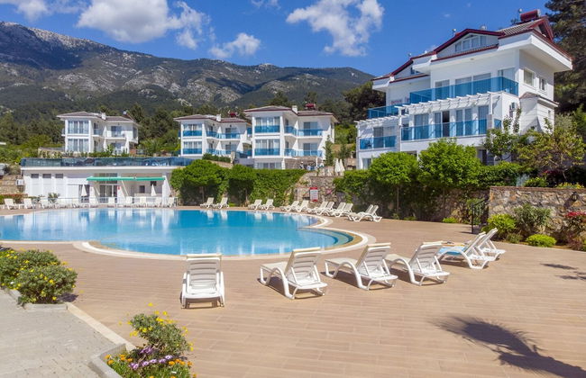 Royal Hills D3 Apartments - Photo 1