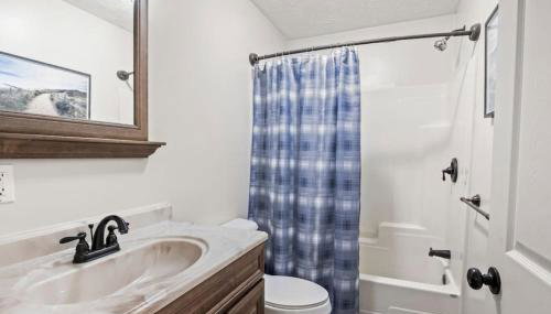 Hot Tub! LRG Home! Sleeps 16!Near Ithaca! Dogs OK - Foto 5