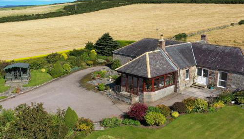 Sauchenshaw Cottage - Photo 2