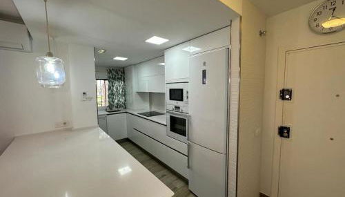 Moderno Apartamento Primera Línea Playa de La Barrosa by ChiclanaDreams - Foto 4, stove, dishwasher, pet friendly, minibar