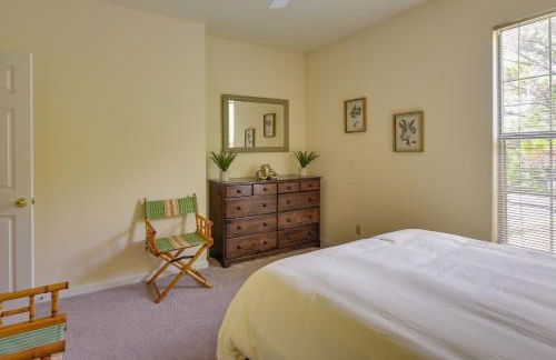 Mount Pleasant Condo with Pool and Bikes Near Beach! - Photo 19