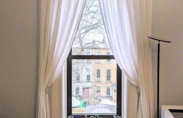 Luxury duplex in 1880s brownstone w private garden - Foto 36