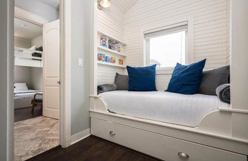 Steps To The Beach with Hot Tub Yard Games - Foto 40