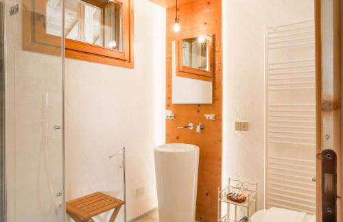 Green Chalet Scalotta - Nature Relax Lake view with private Jacuzzi and Spa - Foto 45