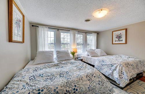 Spacious Salem-Winston Home with Deck! - Foto 22