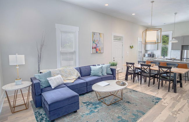 Incredible New 3BR 2BA Near Downtown - Foto 1