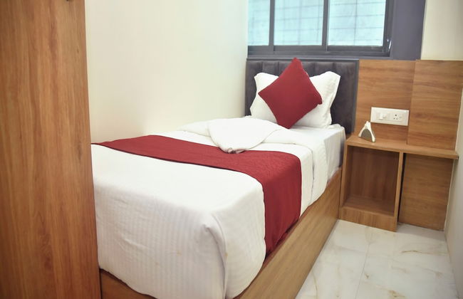 Vogue Cabin Stay Near NESCO - Foto 13