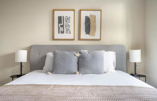 Blueground Centennial pool nr Red Morton Park SFO-852 - Foto 9