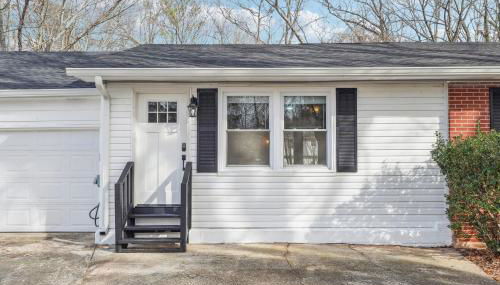 Cozy Kennesaw Apartment Close to KSU with EV Plug In - Foto 2