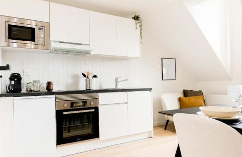 Le Soft - Beau logement - Centre - Gare - Tram - Superbe vue Sarthe - Foto 6