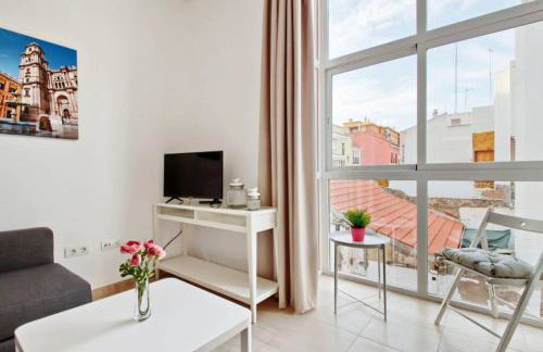 Apartamento terraza privada 2D. MALAGA CENTRO - Photo 1