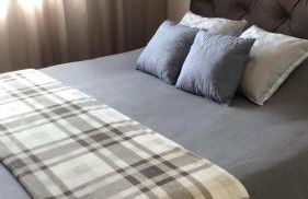 Complete and spacious apartment with garage and swimming pool - Foto 2