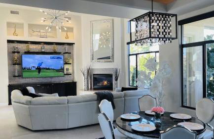 Luxury Contemporary Sanctuary w/ Pool and Views! - Foto 16