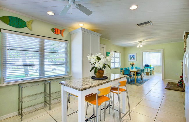 Driftwood Beach Oasis - Foto 8