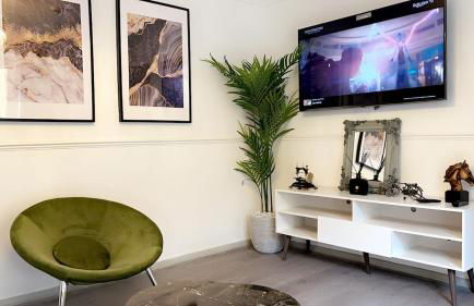 Entire Luxville 5 Bedroom Home - Foto 4