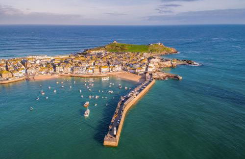 2 Bed in Camborne oc-oldmm - Photo 48