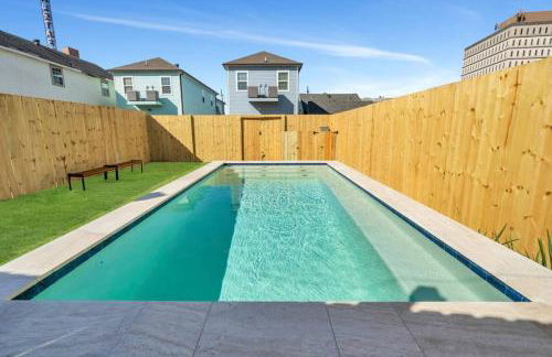 Mid-City 4BR w Pool & Balcony Near Streetcar & FQ - Foto 2