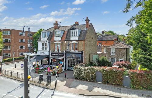 The Nook - Wanstead gem! Bright, cosy & immaculate 1 bed apartment on the high street! - Foto 23