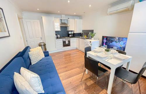 Embankment 2-Bed Flat with AC near Charing Cross, Trafalgar Square, London Eye, Big Ben - Foto 2