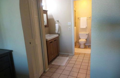 Water Front Sweet Home - Photo 29