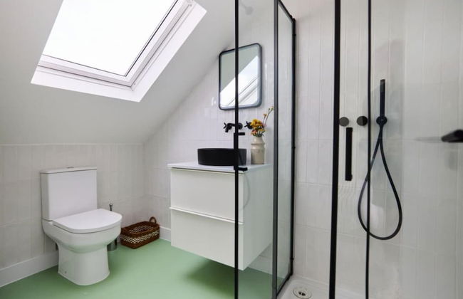 The Langthorme Park Place - Trendy 3bdr House With Garden and Study Room - Foto 28