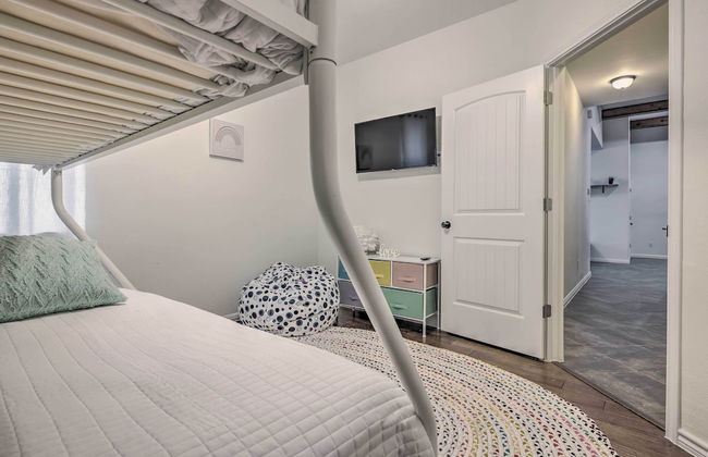 Gorgeous Luxury Home With Hot Tub Just 3 Miles to Dtwn! - Foto 4