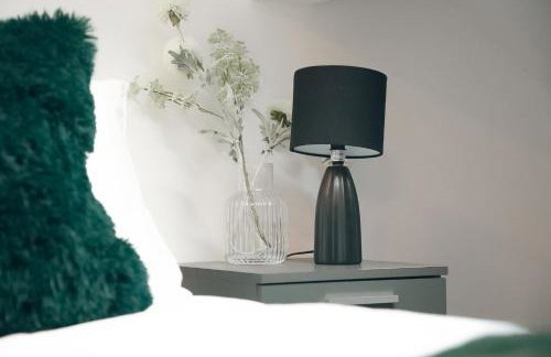 City Centre Retreat Walk To Shops & Dining, Contractors Welcome - Foto 30